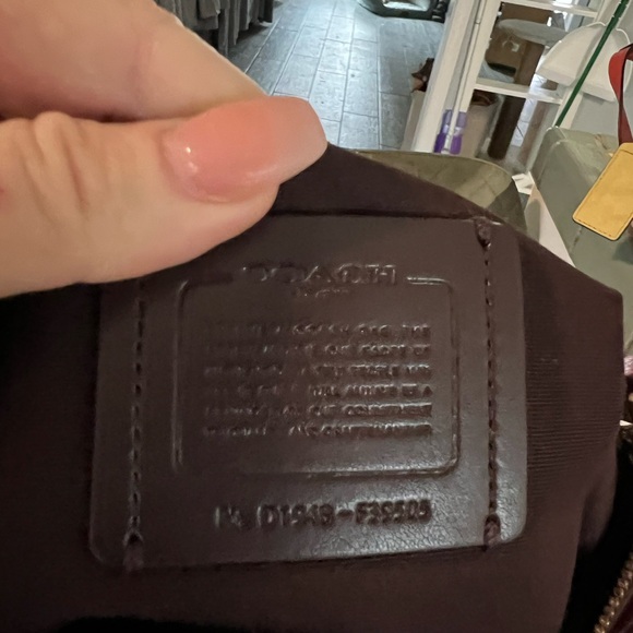 Coach Lyla Leather Crossbody IM/Metallic Tulip - Picture 4 of 5